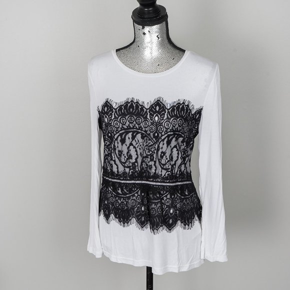 VENUS Tops - NWOT Venus rayon shirt with lace inset - Large